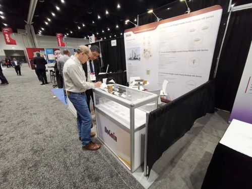 度亙核芯閃耀OFC 2024 引領通信產(chǎn)業(yè)變革，點亮未來光網(wǎng)絡